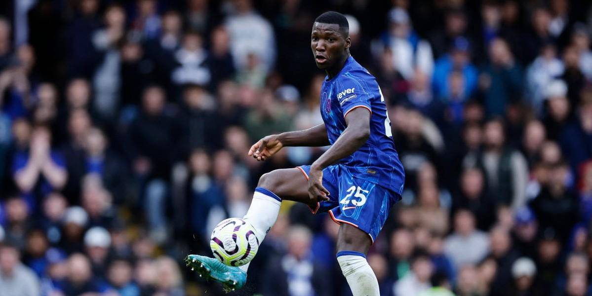 Moisés Caicedo fue incluido en el equipo ideal de media temporada de la Premier League