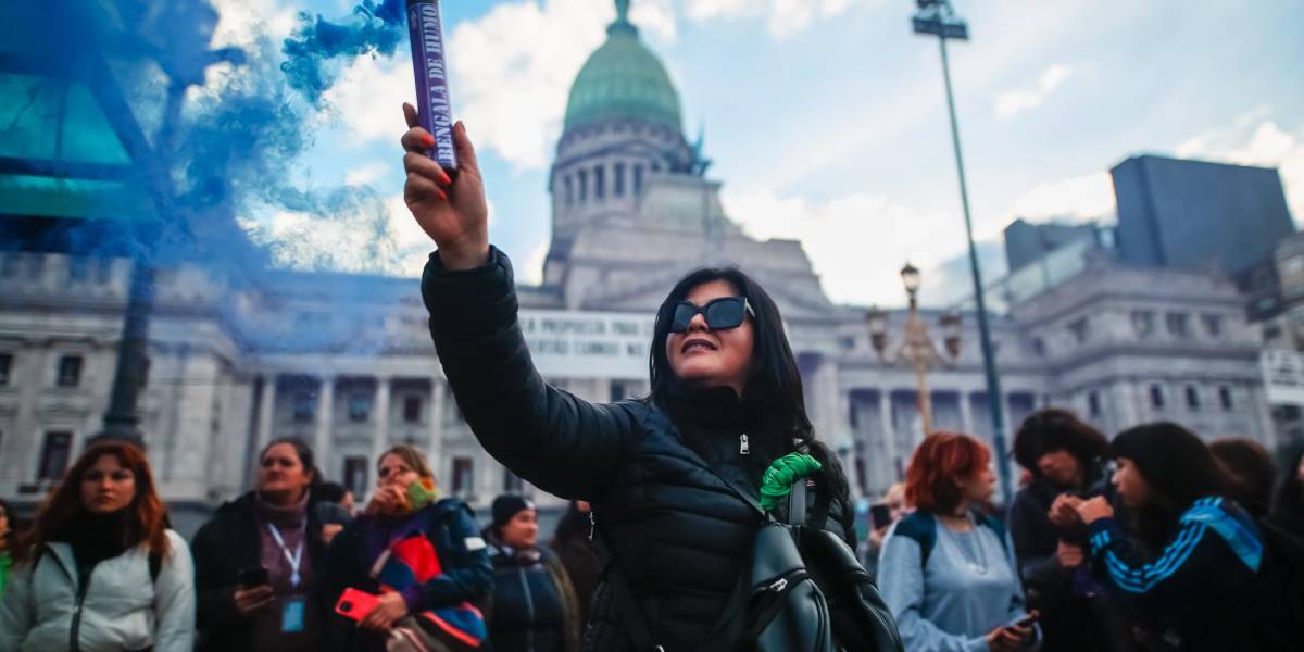 ONU Mujeres exige a Argentina cumplir tratados internacionales contra la violencia de género