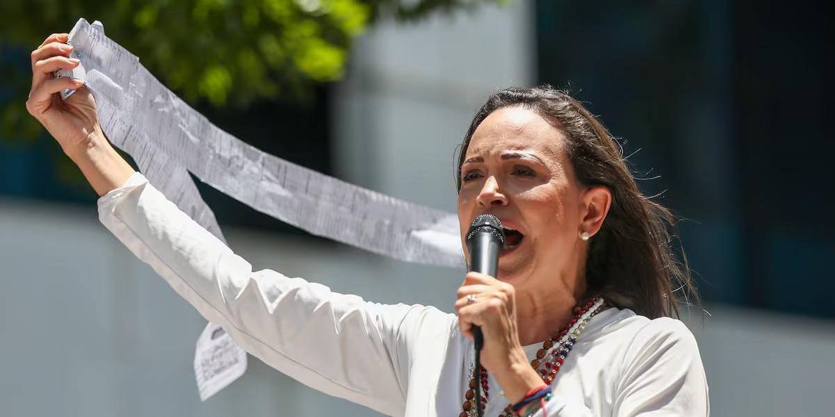 Fiscalía de Venezuela imputa a María Corina Machado por delito de traición a la patria