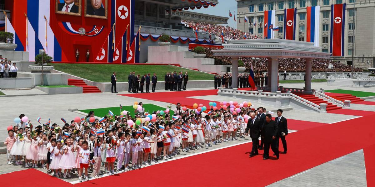 Rusia y Corea del Norte firmaron un acuerdo de asociación estratégica en caso de agresión