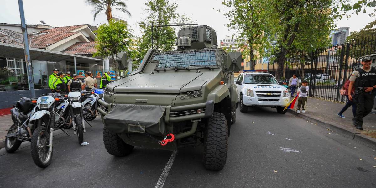 Observadores anticipan un proceso violento para las elecciones de Ecuador en 2025