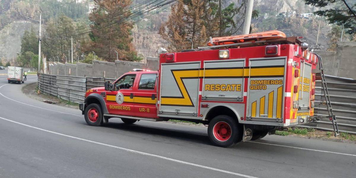 Quito: Dos fallecidos por siniestro de tránsito en la avenida Simón Bolívar