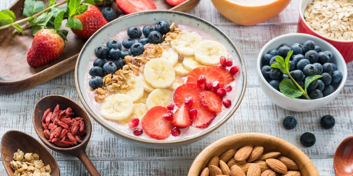 Estos son cinco desayunos antiinflamatorios recomendados por nutricionistas