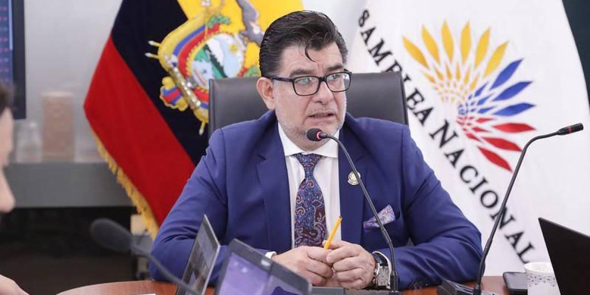 Patricio Chávez, asambleísta del correísmo, regresará a su curul tras superar inhabilidad para ejercer cargo público