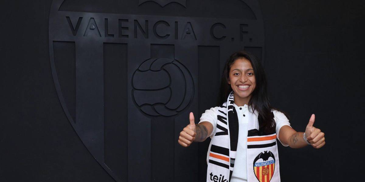 La ecuatoriana Kerlly Real renovó su contrato con el Valencia femenino