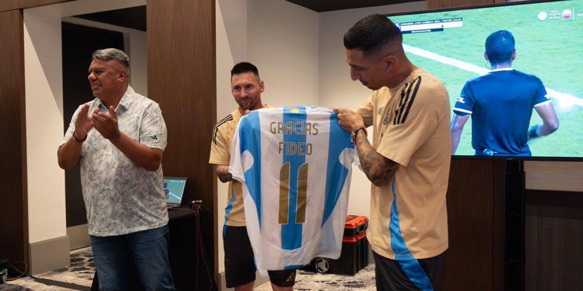 Argentina rinde homenaje a Di María en su despedida de la selección
