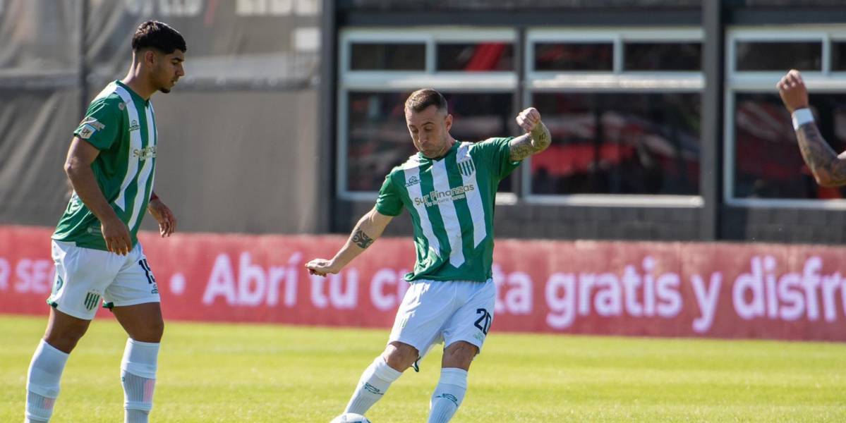 Damián Díaz marcó su primer gol y le dio la victoria a Banfield sobre Barracas Central