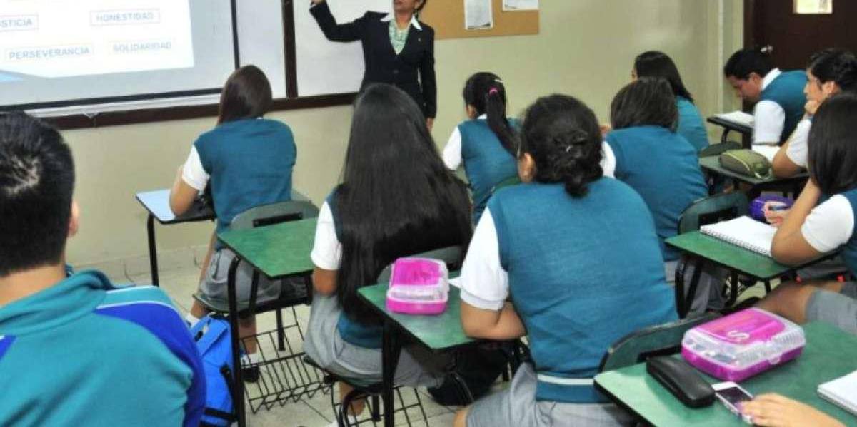 ¿Cuántos días libres tendrán los estudiantes por el feriado de Navidad y Fin de año?