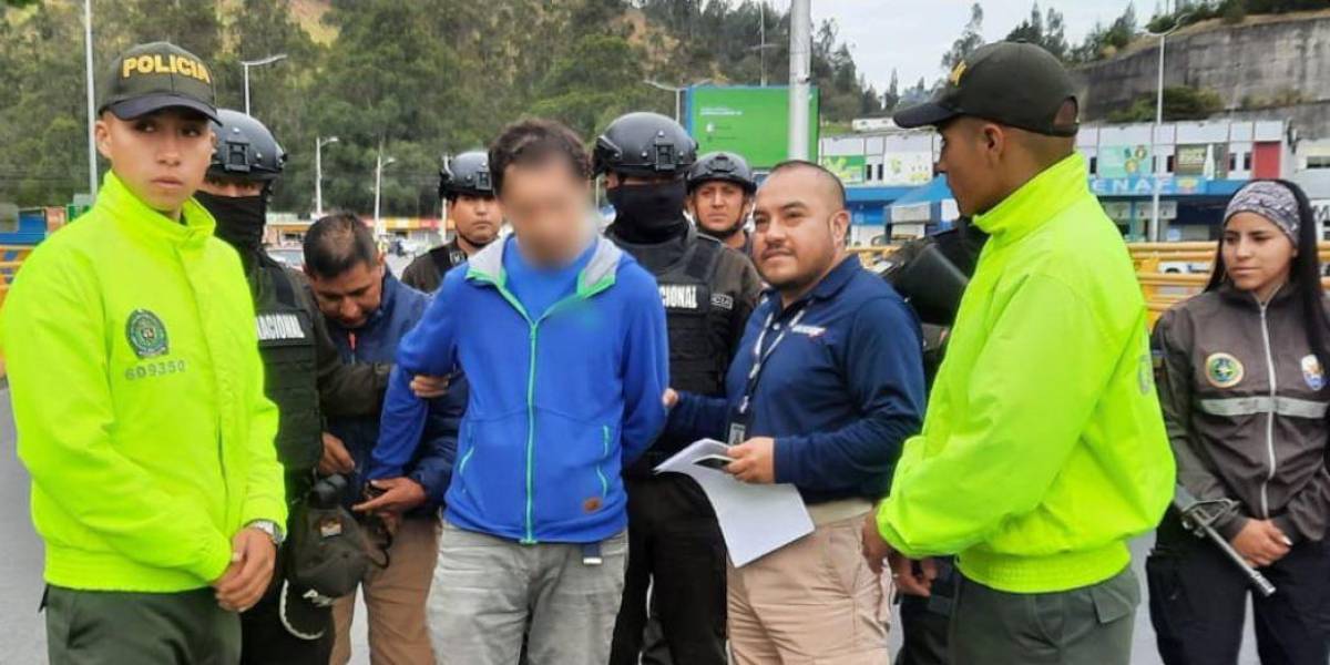 Un presunto aliado del Clan del Golfo fue detenido en Machala y entregado a Colombia