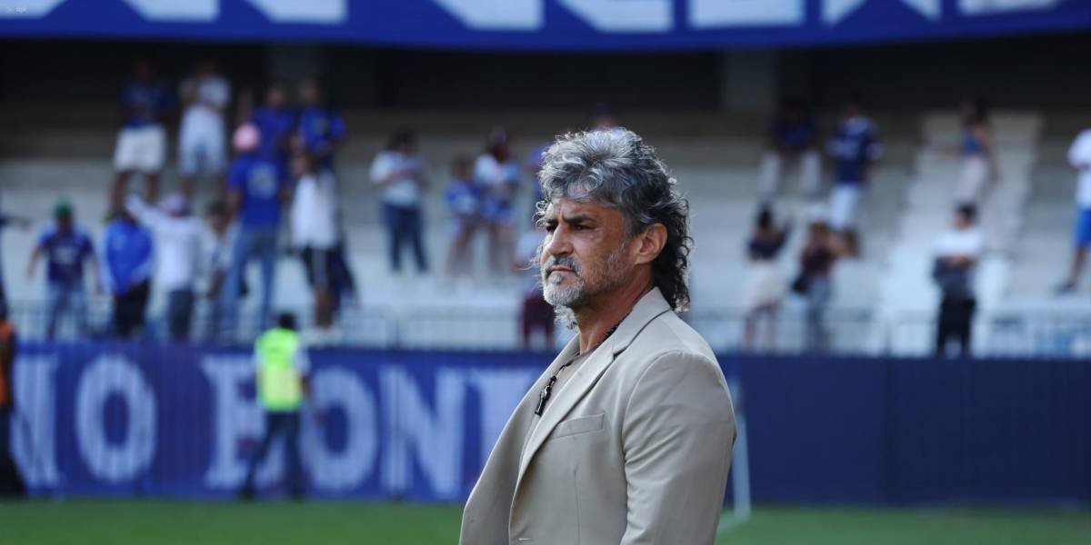 ¿Leonel Álvarez sigue siendo entrenador Emelec?