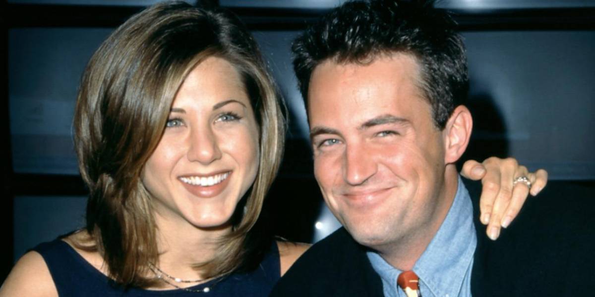 Jennifer Aniston rinde homenaje a Matthew Perry con fotos inéditas a un año de su partida