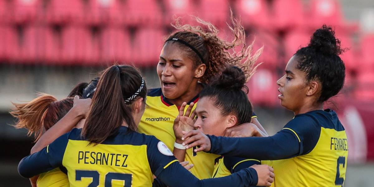 Mini 'Tri' femenina se impuso 3-1 a Paraguay en la Copa América