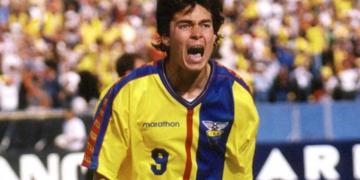 Qué ganas tendría de jugar con Ecuador en esta época, ya que en la mía no llegaban mucho al área, Jaime Iván Kaviedes