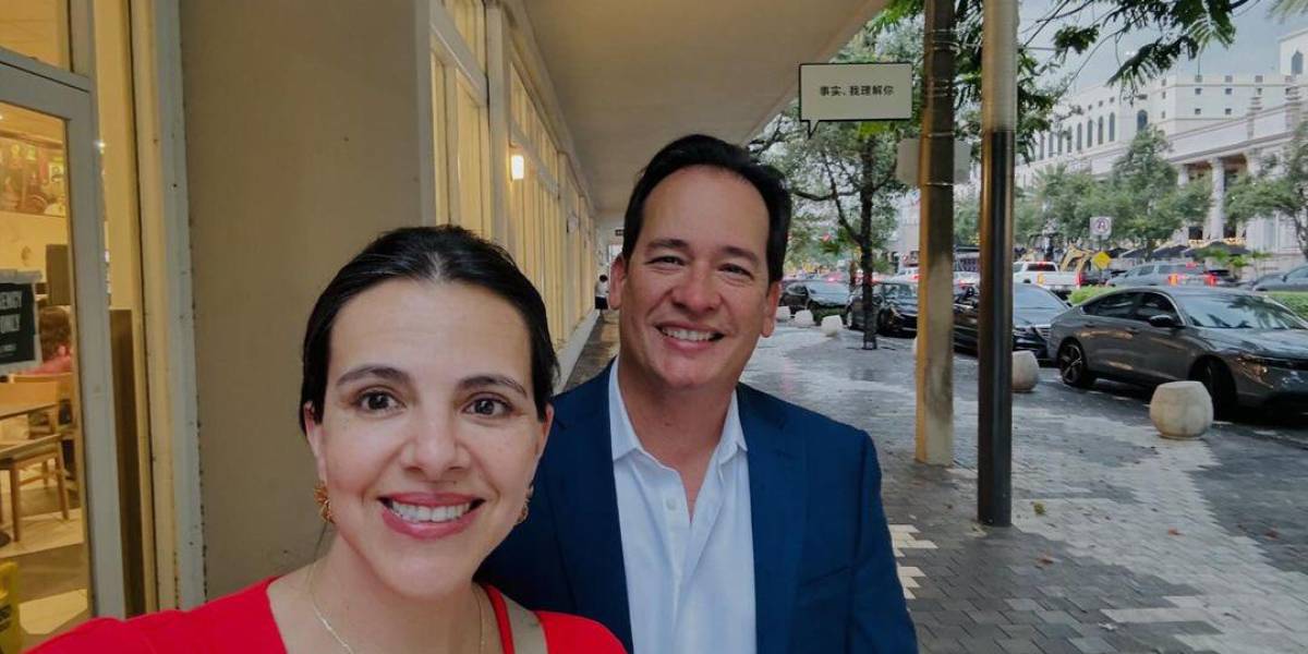 María Paula Romo y Henry Cucalón estudian una alianza electoral