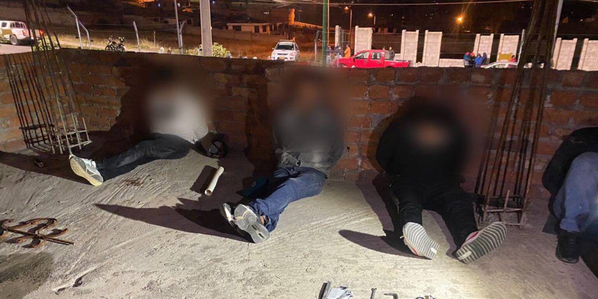 11 presuntos traficantes de armas fueron apresados en Ambato