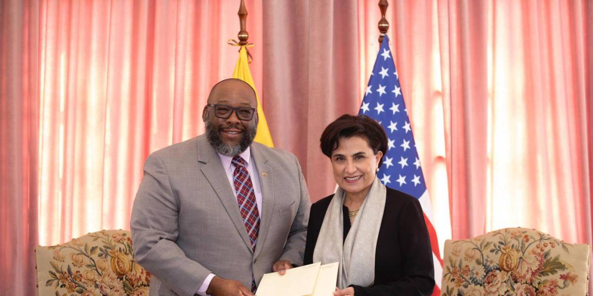 Arthur Brown, nuevo embajador de Estados Unidos, presentó credenciales ante la Cancillería de Ecuador