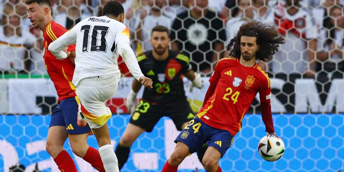 La polémica regresa: UEFA reconoce que la mano de Cucurella no sancionada fue un error en la Eurocopa