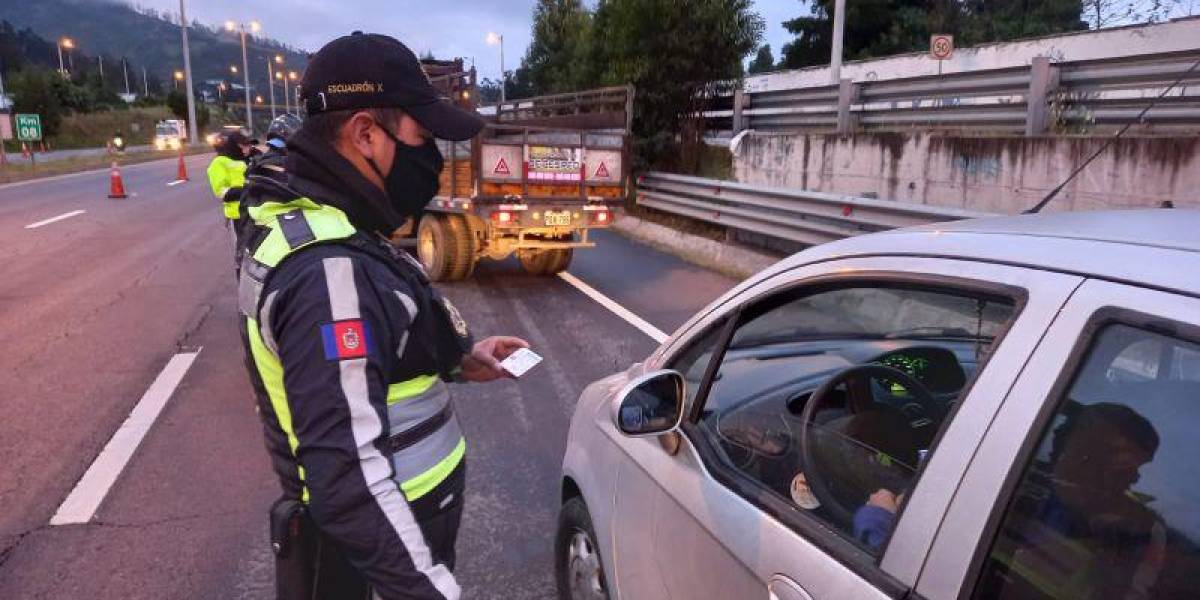 Pico y placa en Quito: estas son las restricciones de movilidad para este viernes 27 de septiembre