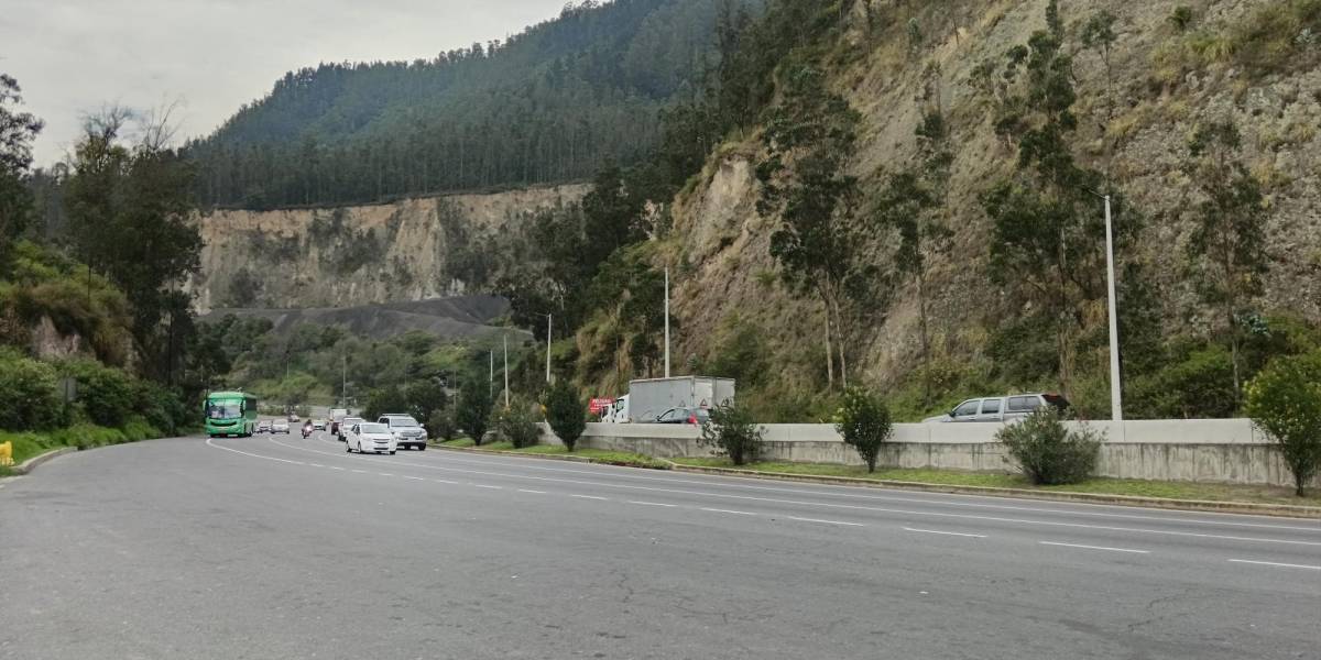 Quito y Guayaquil, sin el habitual caos vehicular este viernes 27 de diciembre