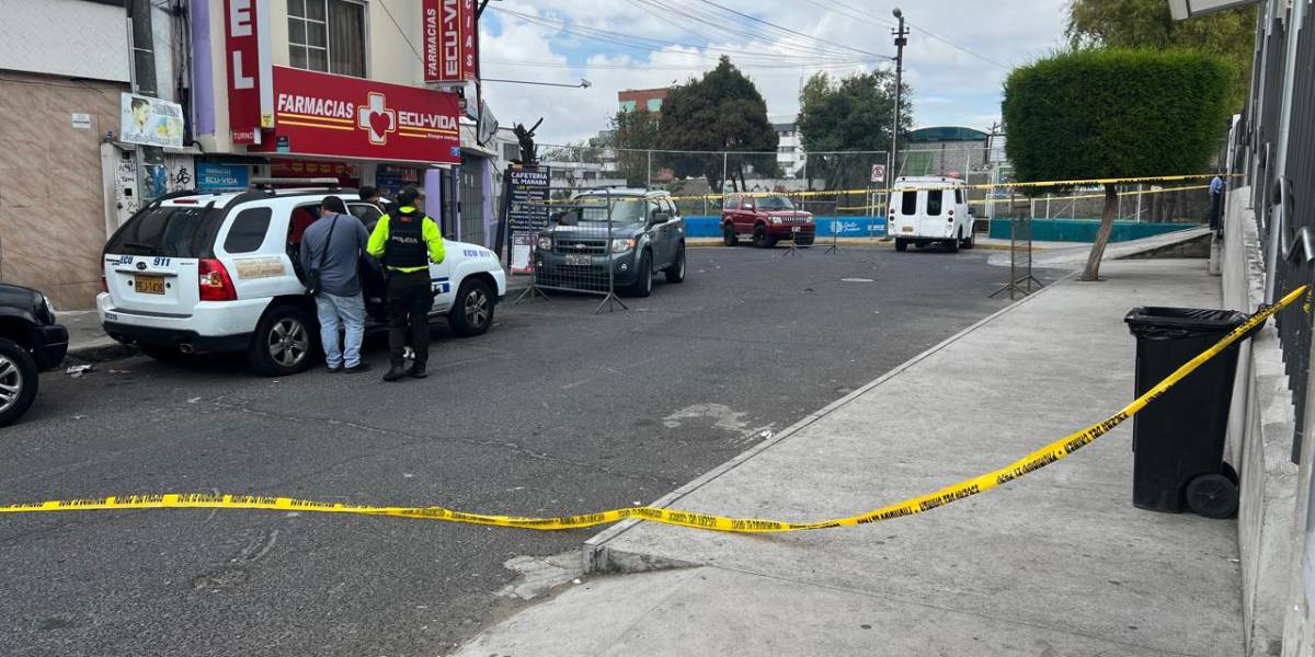 Un integrante de Los Lobos que llegaba al Hospital Pablo Arturo Suárez se escapó en medio de una balacera