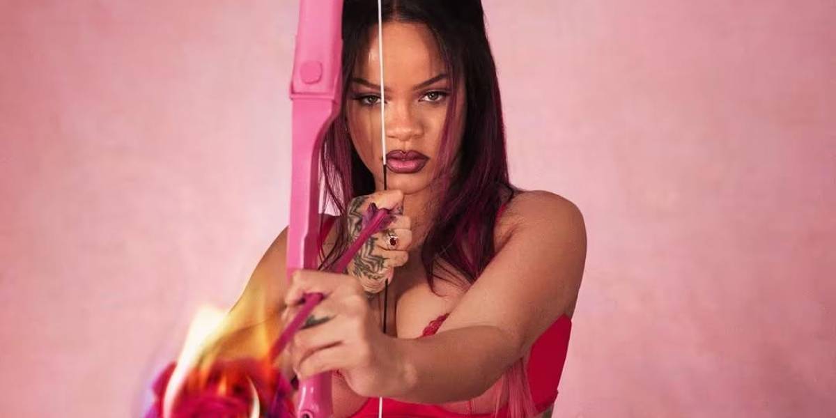 Rihanna enciende las redes sociales con su seductora campaña de Savage X Fenty para San Valentín