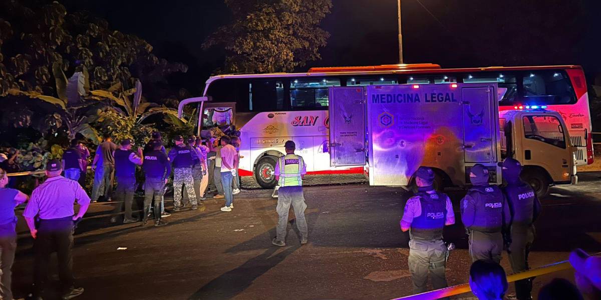 Lo que se sabe de la masacre en un bus en Los Ríos: al menos tres de las cinco víctimas eran venezolanas