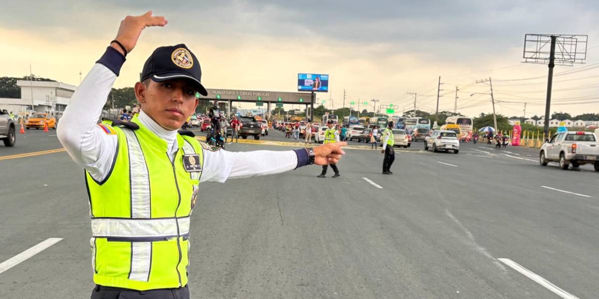 Más de 5 000 agentes de la CTE vigilarán las vías de nueve provincias en el feriado del Primer Grito de Independencia