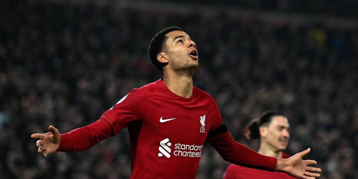 Europa League: el Liverpool golea sin problemas y avanza a octavos de final
