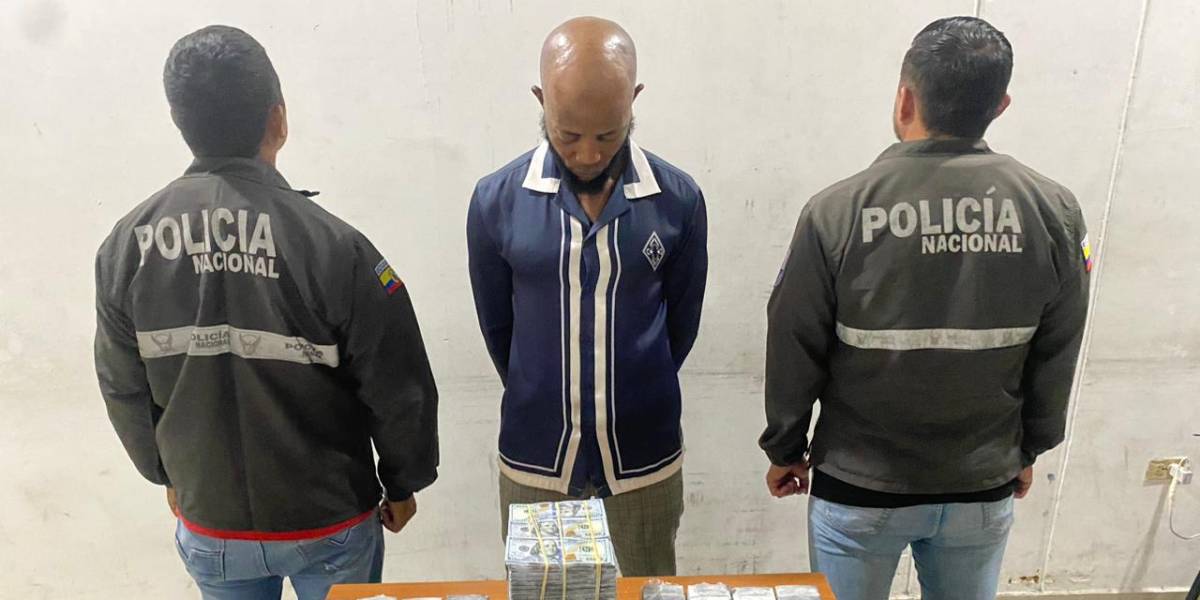 Un ciudadano francés fue detenido con USD 3 millones de billetes falsos en Guayaquil