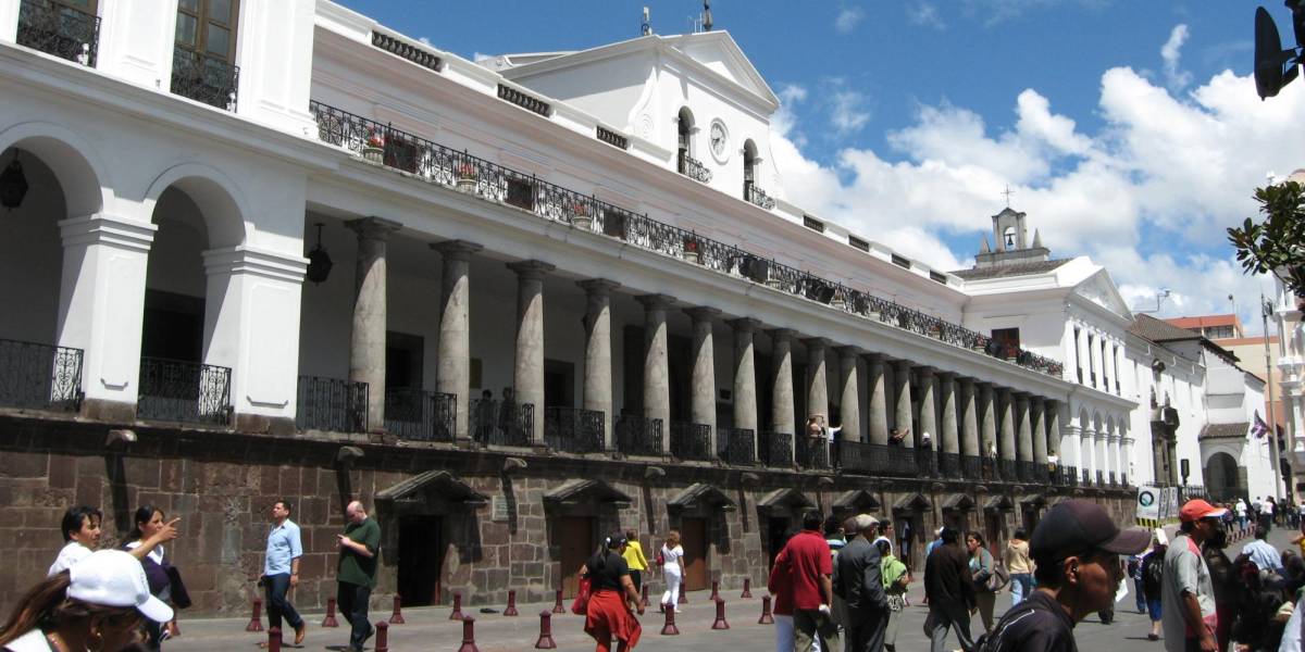 Ecuador: Noboa busca apoyo de juristas internacionales para emitir un nuevo estado de excepción