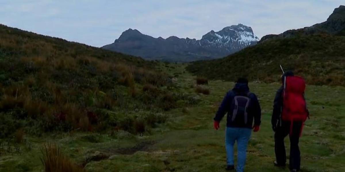 El volcán Carihuairazo mantiene interés turístico pese a la pérdida de su glaciar