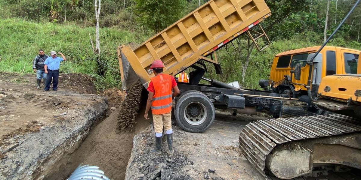 El kilómetro 84 de la vía Alóag-Santo Domingo está habilitado luego de trabajos de alcantarillado