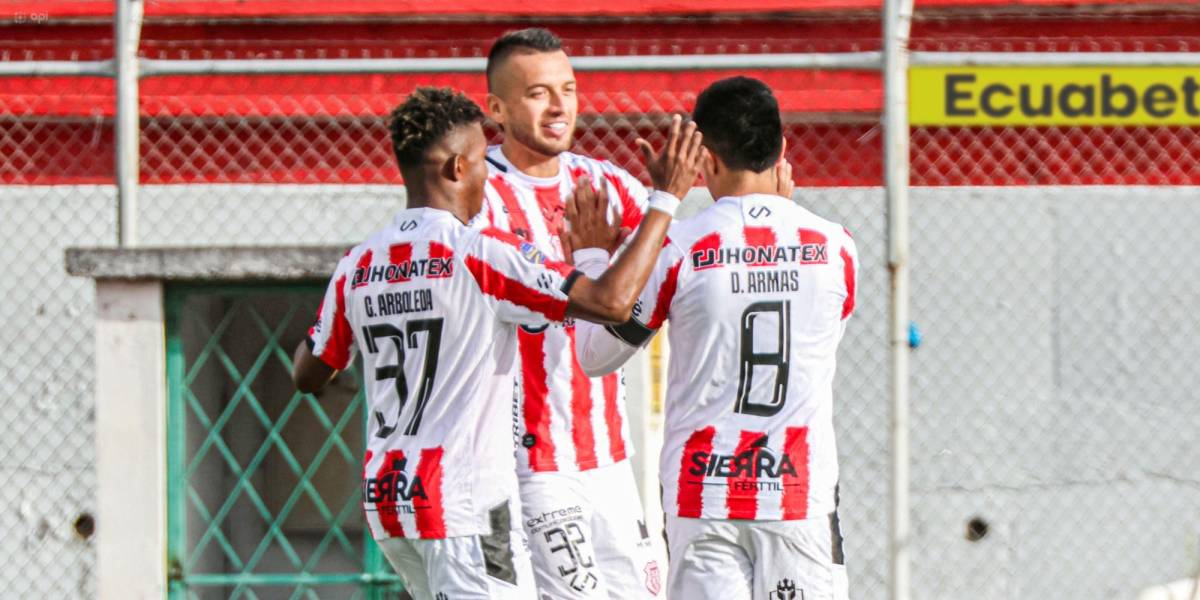 Técnico Universitario, con tres goles de Diego Armas, goleó 6-0 al Imbabura en Ibarra