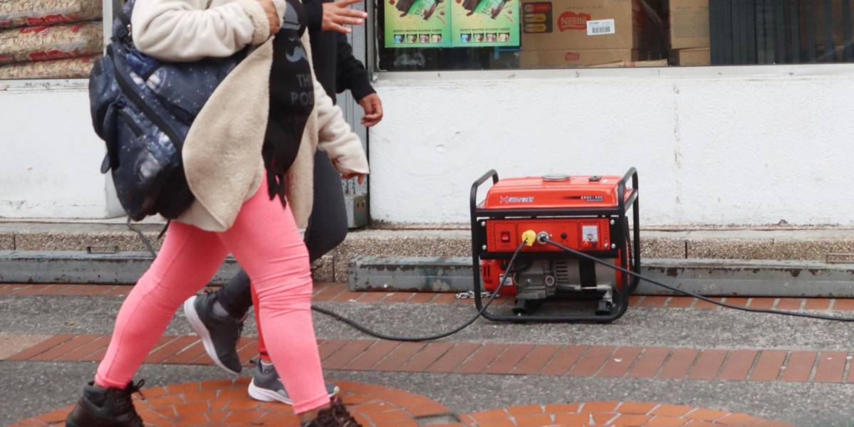 La contaminación del aire en Quito casi se duplica por los generadores eléctricos