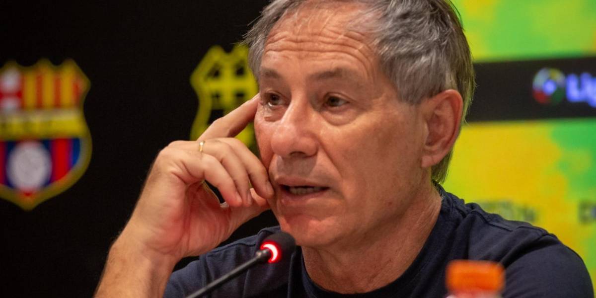 Ariel Holan: Usma y Gómez jugaron muy bien, pero no nos vamos a volver locos, esto es paso a paso