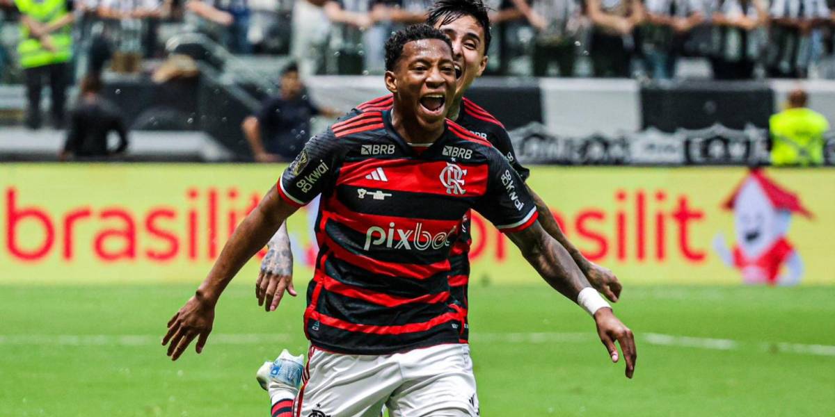 Gonzalo Plata marcó un golazo y celebró su primer título con el Flamengo