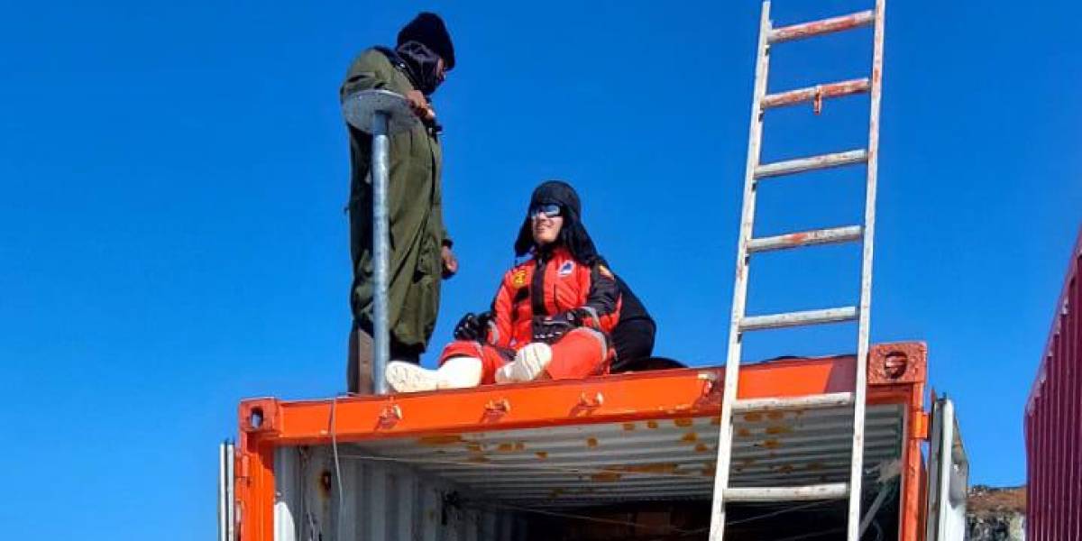 La expedición ecuatoriana en la Antártida reabrió la estación científica Pedro Vicente Maldonado