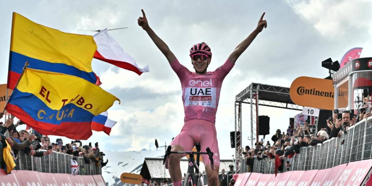 Tadej Pogacar gana la etapa 15 Giro de Italia, Narváez llegó en el puesto 39
