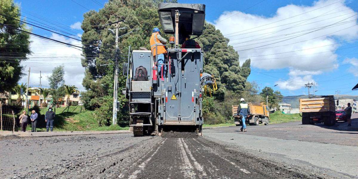 Quito: los trabajos de repavimentación en la calle Susana Letor comenzaron este 20 de julio