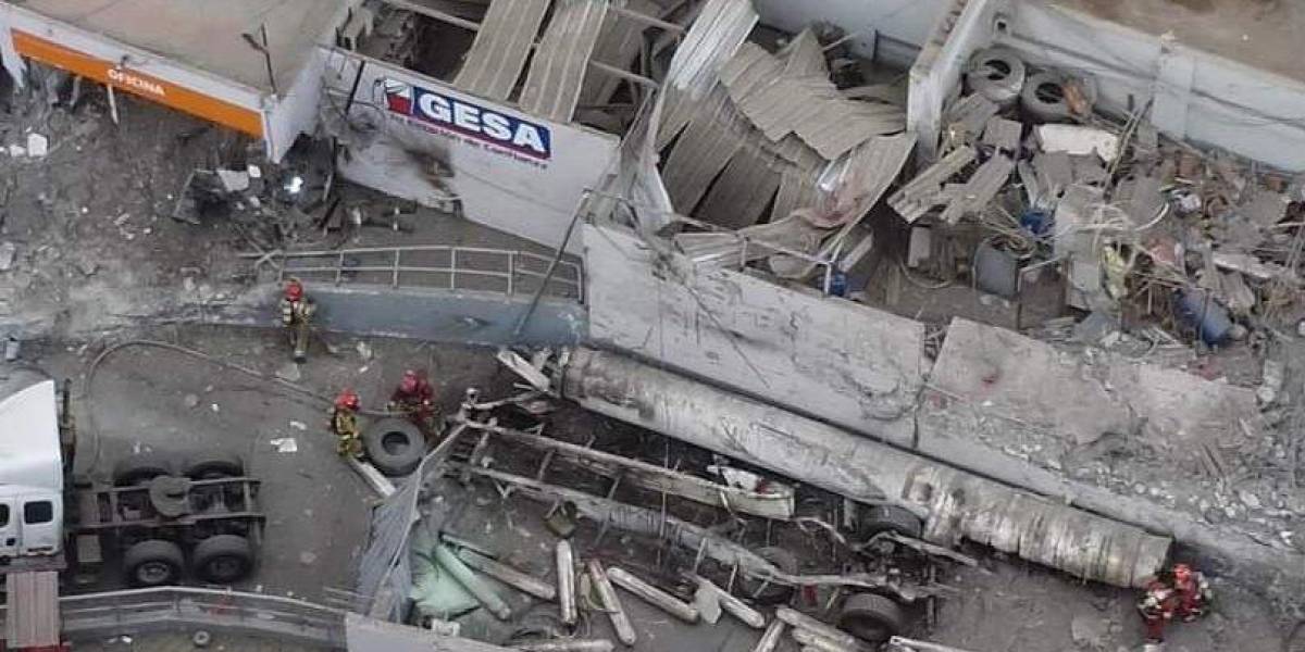 Perú: un fallecido y 22 heridos por explosión en estación de servicio en Lima