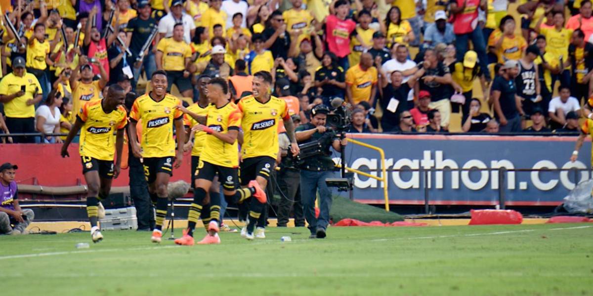 Barcelona SC fue sancionado con el cierre de la general sur