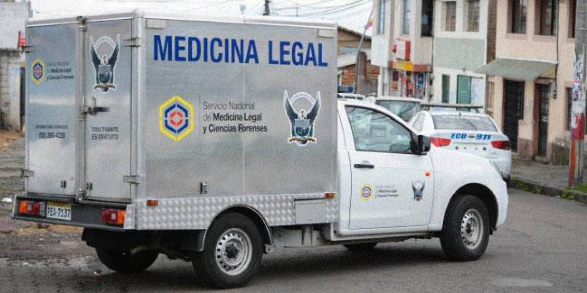 Quito: Un hombre fue asesinado en una cancha deportiva en Calderón