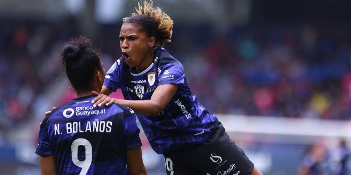 Dragonas IDV goleó 4 - 0 a Barcelona SC y logra su primer título en la Superliga femenina