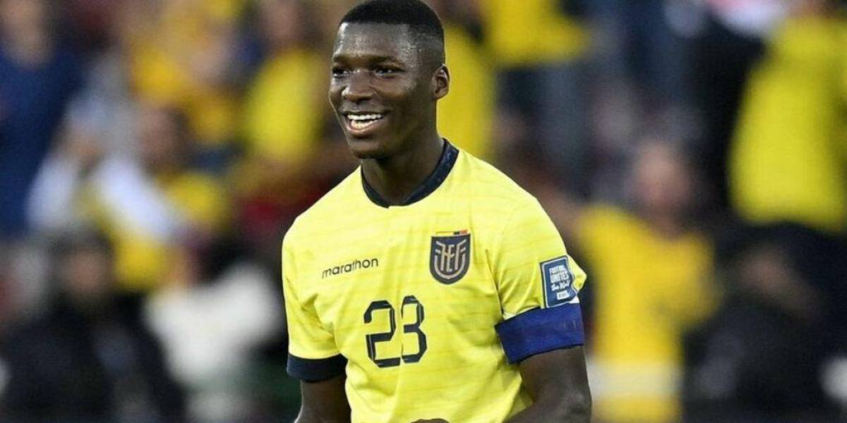 Moisés Caicedo arranca como capitán de Ecuador ante Perú