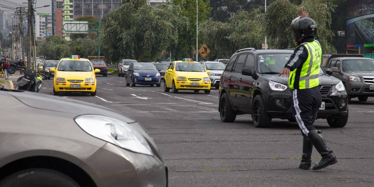 Pico y placa en Quito: estas son las restricciones de movilidad para este jueves 10 de octubre