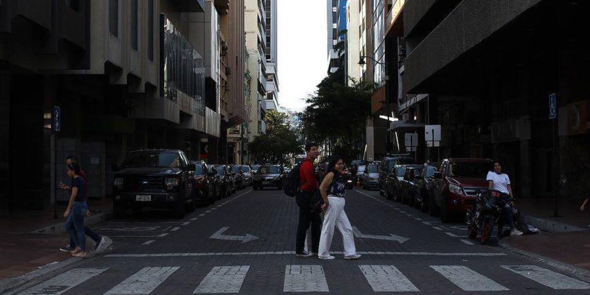 La ciudad de Guayaquil en una mirada con enfoque de futuro y nostalgia del pasado