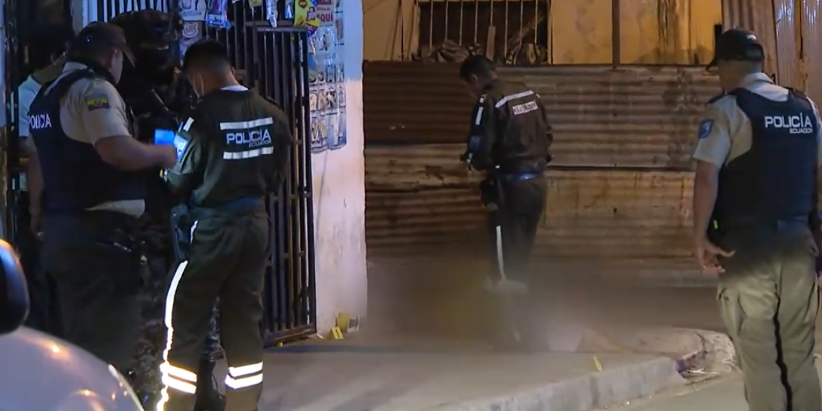 Un policía que había sido amenazado y recibió el pase a Galápagos es asesinado en Guayaquil