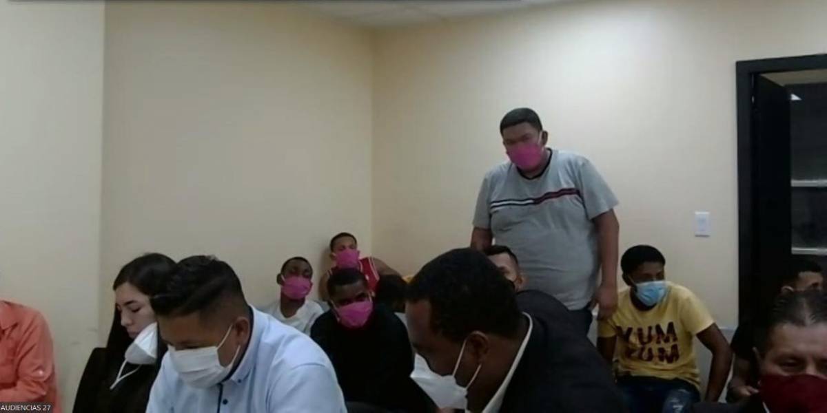 Dictan prisión preventiva para 10 asaltantes, por cruce de bala con Policía en norte de Guayaquil