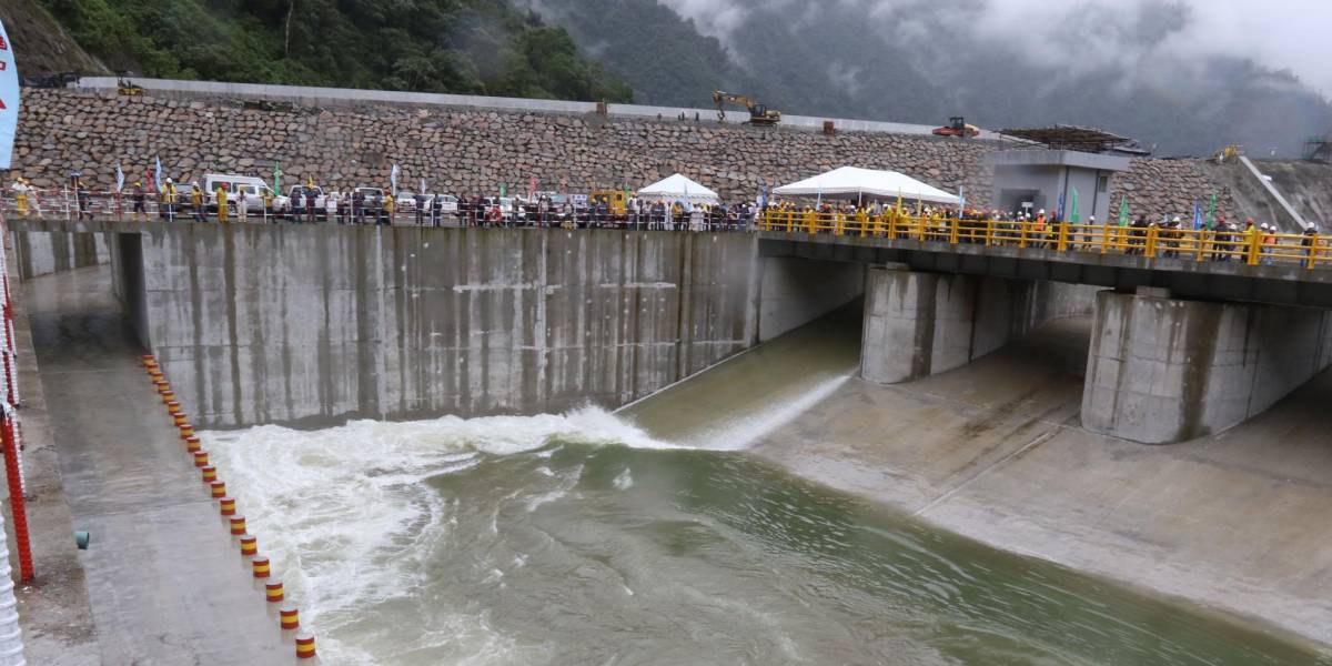 La hidroeléctrica Coca Codo retomó operaciones a las 07:00 de este 23 de mayo