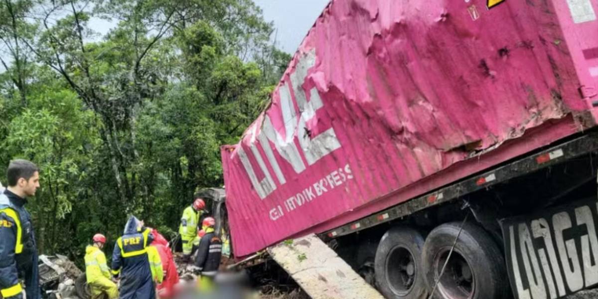 Nueve miembros de un equipo de remo, en Brasil, fallecieron en un siniestro de tránsito